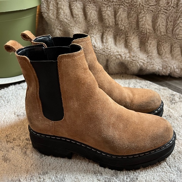 Marc Fisher Padmia Chelsea Boot | Brown US 7 - Picture 2 of 8